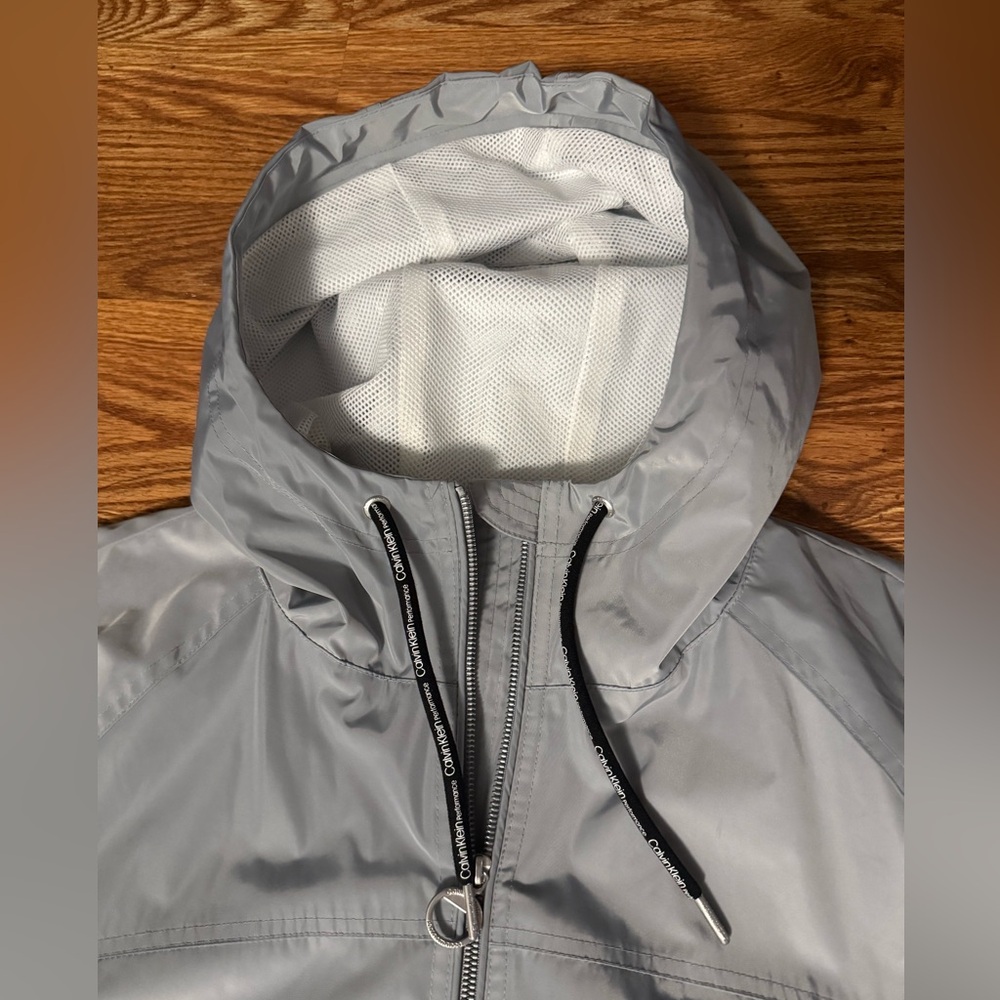 Calvin Klein Performance Crossover-Back Hooded Ra… - image 12